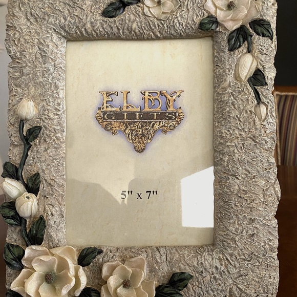 Elby Gifts Picture Frame - Picture 1 of 1